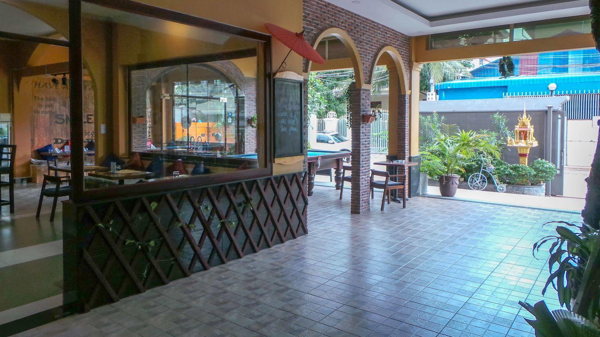 La Belle Residence Phnom Penh Bagian luar foto
